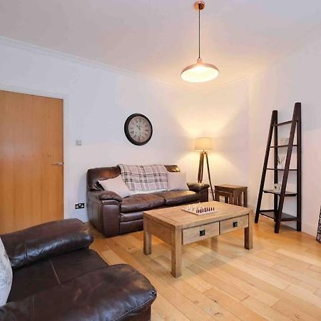 Modern & Spacious Apartment In City Centre Aberdeen Dış mekan fotoğraf